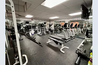 2899 Collins Ave #740, Miami Beach, FL 33140 - Photo 25