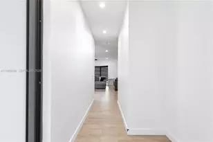 10950 NW 16th Ct, Pembroke Pines, FL 33026 - Photo 15