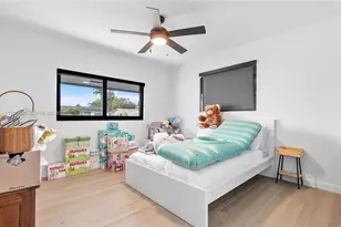 10950 NW 16th Ct, Pembroke Pines, FL 33026 - Photo 21