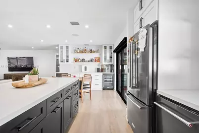 10950 NW 16th Ct, Pembroke Pines, FL 33026 - Photo 13