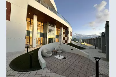 851 NE 1st Ave #2212, Miami, FL 33132 - Photo 43