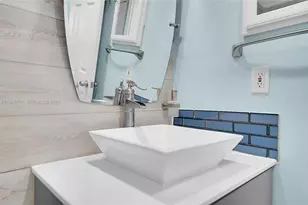 1681 NW 70th Ave, Plantation, FL 33313 - Photo 15