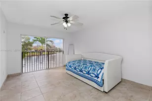 9722 NW 23rd Ct, Pembroke Pines, FL 33024 - Photo 21