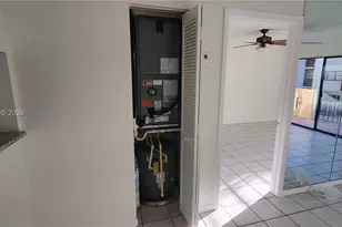 995 SW 84th Ave, Miami, FL 33144 - Photo 35