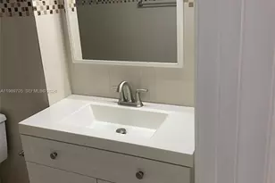 7118 Bonita Dr, Miami Beach, FL 33141 - Photo 13