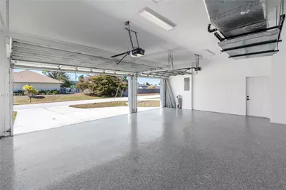 401 NW 27th St, Cape Coral, FL 33993 - Photo 5