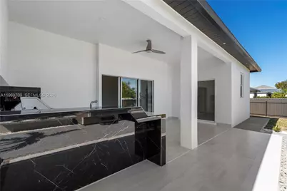 401 NW 27th St, Cape Coral, FL 33993 - Photo 37