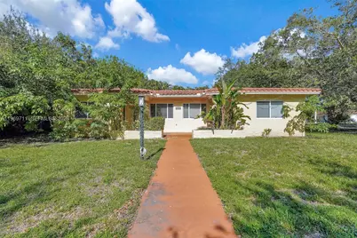 11919 NE 8th Av, Biscayne Park, FL 33161 - Photo 45