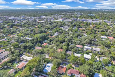 11919 NE 8th Av, Biscayne Park, FL 33161 - Photo 35