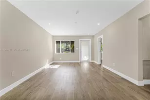 11919 NE 8th Ave, Biscayne Park, FL 33161 - Photo 19