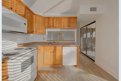 950 Constitution Dr #950H, Homestead, FL 33034 - Photo 7