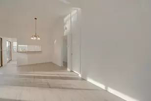 950 Constitution Dr, Homestead, FL 33034 - Photo 5