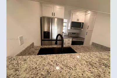 910 Twin Lakes Dr #8-K, Coral Springs, FL 33071 - Photo 3