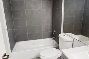 9811 Westview Dr, Coral Springs, FL 33076 - Photo 9