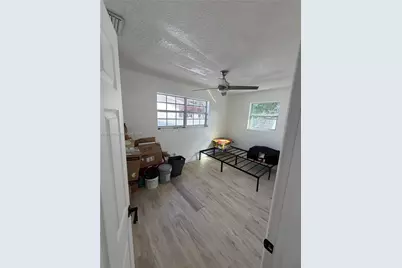 150 NE 164th St, Miami, FL 33162 - Photo 7