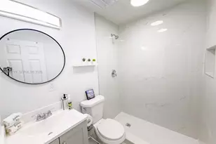 7040 NW 24th St, Sunrise, FL 33313 - Photo 7