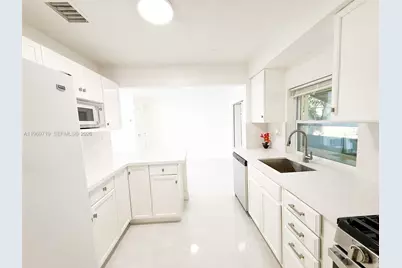 7040 NW 24th St #7040, Sunrise, FL 33313 - Photo 3