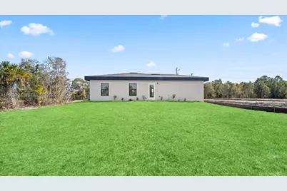 906 Capetown Ave, Lehigh Acres, FL 33974 - Photo 21