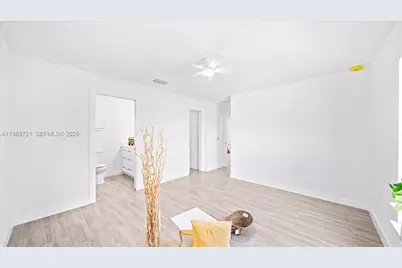 906 Capetown Ave, Lehigh Acres, FL 33974 - Photo 11