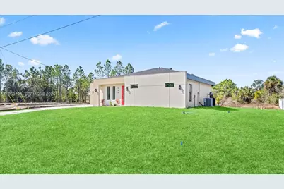 906 Capetown Ave, Lehigh Acres, FL 33974 - Photo 23