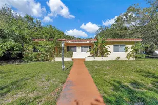 11919 NE 8th Ave, Biscayne Park, FL 33161 - Photo 39