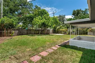 5615 Simms St, Hollywood, FL 33021 - Photo 9