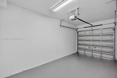 8815 NW 88th Terrace, Tamarac, FL 33321 - Photo 5