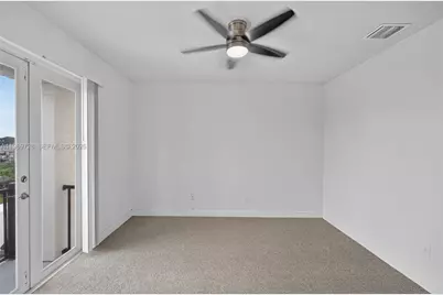 8815 NW 88th Terrace, Tamarac, FL 33321 - Photo 7