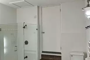 1185 Biarritz Dr, Miami Beach, FL 33141 - Photo 7