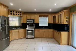 720 NW 123rd Ave, Miami, FL 33182 - Photo 3