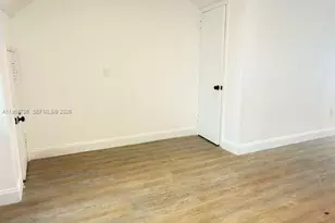 1980 Biarritz Dr, Miami Beach, FL 33141 - Photo 11