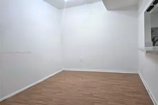 300 NW 107th Ave, Miami, FL 33172 - Photo 7