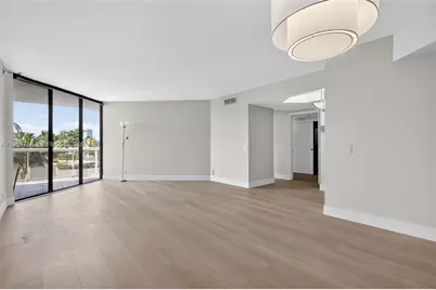 3610 Yacht Club Dr #414, Aventura, FL 33180 - Photo 3