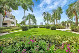 3610 Yacht Club Dr, Aventura, FL 33180 - Photo 23