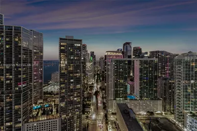 200 Biscayne Boulevard Way #4304, Miami, FL 33131 - Photo 17