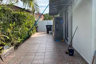 720 NW 123rd Ave, Miami, FL 33182 - Photo 37