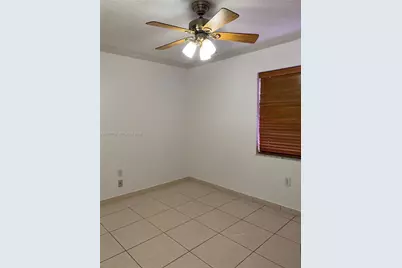 720 NW 123rd Ave, Miami, FL 33182 - Photo 21