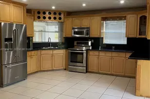 720 NW 123rd Ave, Miami, FL 33182 - Photo 3