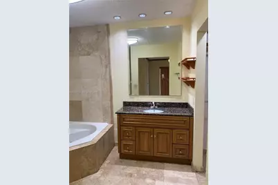 720 NW 123rd Ave, Miami, FL 33182 - Photo 11