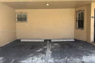 451 NE 136th St, North Miami, FL 33161 - Photo 3