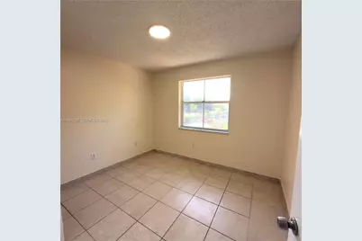 451 NE 136th St #III314, North Miami, FL 33161 - Photo 17