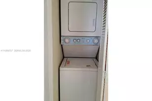 2418 Liberty St, Hollywood, FL 33020 - Photo 3