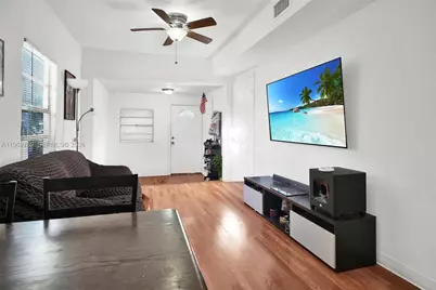 2104 NW 1st Ter, Miami, FL 33125 - Photo 5