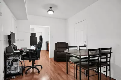 2104 NW 1st Ter, Miami, FL 33125 - Photo 7