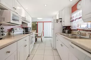 2605 E Marina Dr, Dania Beach, FL 33312 - Photo 21