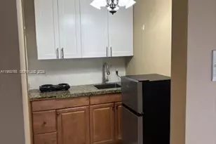 Xxx30 SW 21st St, Miami, FL 33175 - Photo 9