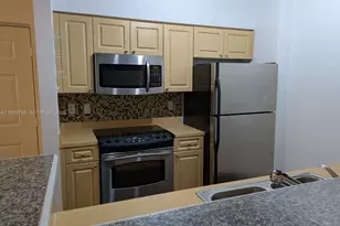 6831 SW 44th St, Miami, FL 33155 - Photo 1
