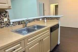 6831 SW 44th St, Miami, FL 33155 - Photo 3