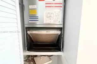 6937 Bay Dr, Miami Beach, FL 33141 - Photo 9