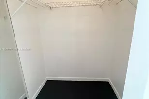 6937 Bay Dr, Miami Beach, FL 33141 - Photo 15